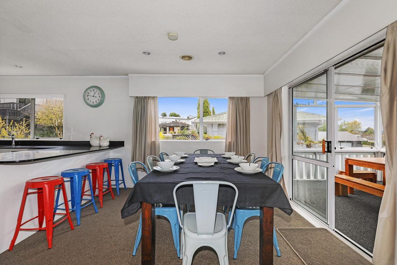Woodward House Taupo Villa Bagian luar foto